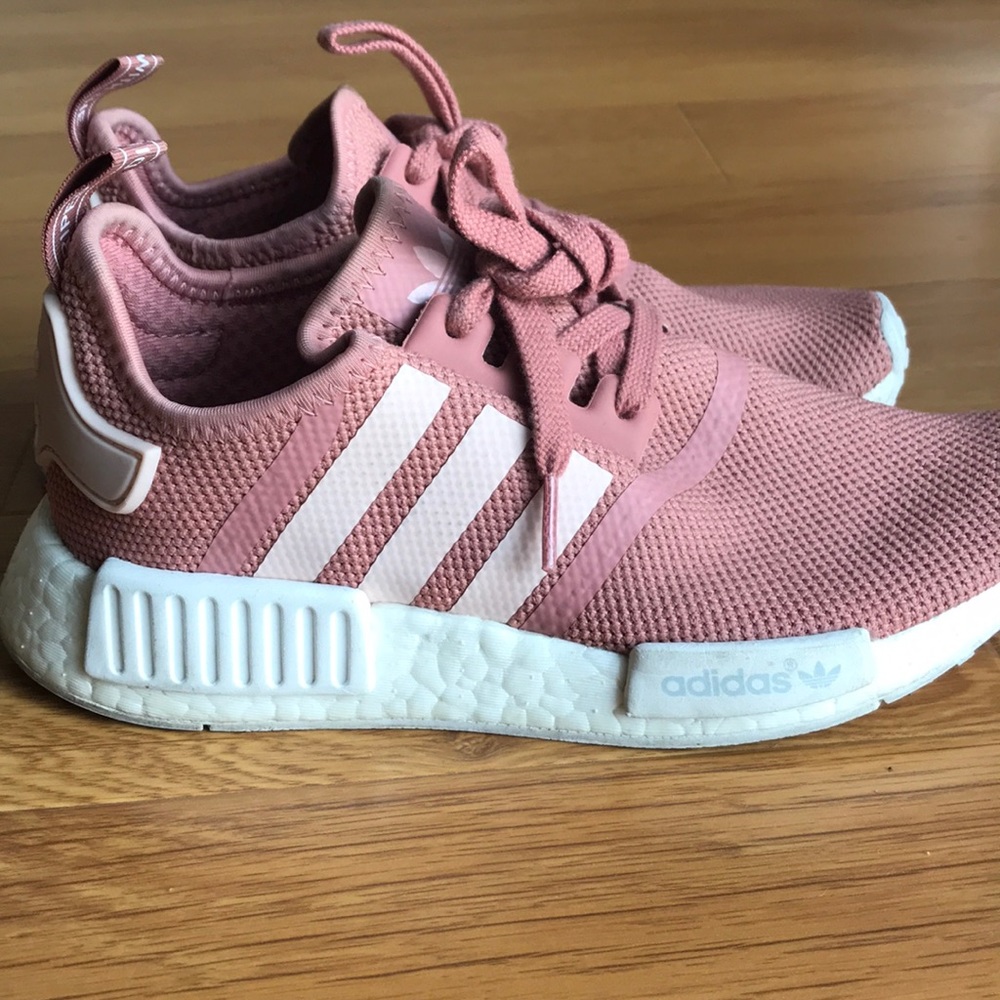 Adidas NMD R1 Raw Pink